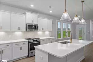 462 Amaryllis Ln, Woodruff, SC 29388 - Photo 9