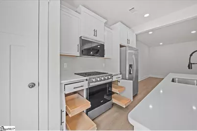 537 W Norvell Court, Spartanburg, SC 29307 - Photo 7