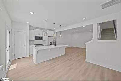 537 W Norvell Court, Spartanburg, SC 29307 - Photo 5