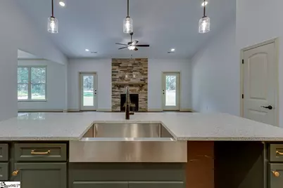399 Bowers Road, Travelers Rest, SC 29690 - Photo 21