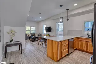 297 Werts St, Greenville, SC 29605 - Photo 19