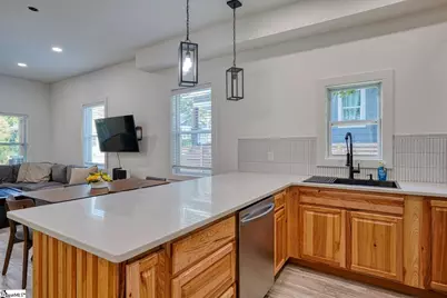 297 Werts Street, Greenville, SC 29605 - Photo 15