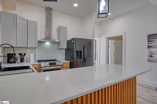 297 Werts St, Greenville, SC 29605 - Photo 13