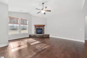 79 Rising Meadow Ln, Taylors, SC 29687 - Photo 5