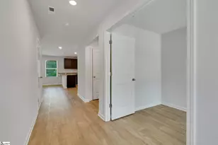 409 Fairfax St, Anderson, SC 29625 - Photo 5