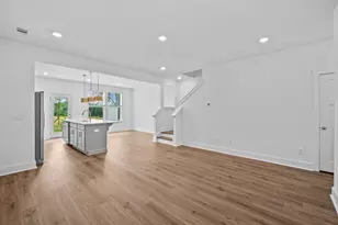 542 W Norvell Ct, Spartanburg, SC 29307 - Photo 9