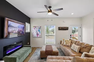 37 Jones St, Greenville, SC 29611 - Photo 7