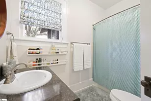 513 NE Main St, Easley, SC 29640 - Photo 17