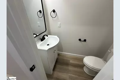 138 Lowe Road, Chesnee, SC 29323 - Photo 9