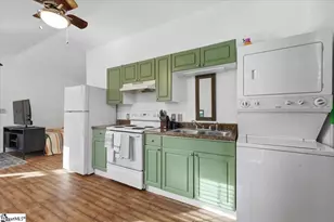 831 Neighborhood Rd, Wellford, SC 29385 - Photo 5