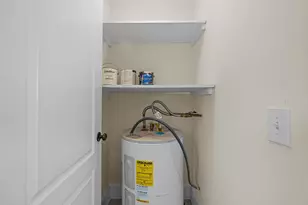 201 Perry Rd, Greenville, SC 29609 - Photo 19