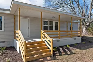 737 Lowrys Rd, Gaffney, SC 29340 - Photo 5