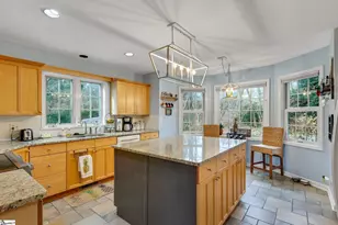 610 Pointe Wildwood Dr, Seneca, SC 29678 - Photo 7