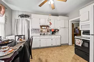 136 Rice St, Belton, SC 29627 - Photo 5