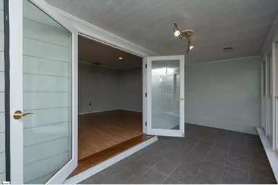 925 Cleveland Street #Unit 278, Greenville, SC 29601 - Photo 17