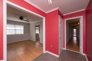 925 Cleveland St, Greenville, SC 29601 - Photo 5