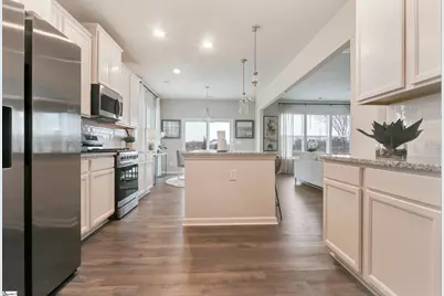 1825 Berkshire Lane, Spartanburg, SC 29303 - Photo 9