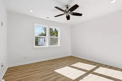 204 Rogers Avenue, Greenville, SC 29617 - Photo 15