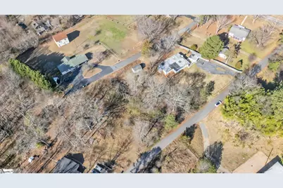 226 Maple Street, Cowpens, SC 29330 - Photo 3