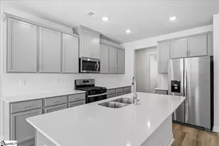 111 Madison Ct, Gray Court, SC 29645 - Photo 9