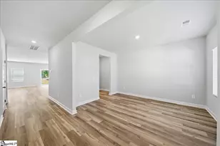 111 Madison Ct, Gray Court, SC 29645 - Photo 5