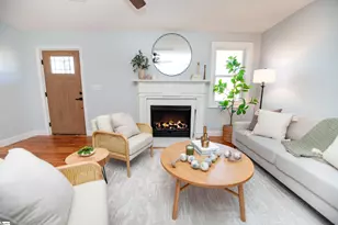 147 Pleasant Ridge Ave, Greenville, SC 29605 - Photo 3