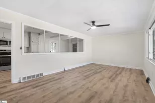 105 Mauldin Cir, Mauldin, SC 29662 - Photo 3