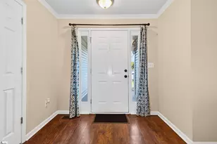 404 Frostberry Ct, Fountain Inn, SC 29644 - Photo 5