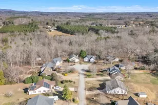 26 Raynes Ct, Taylors, SC 29687 - Photo 25