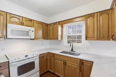 513 E Turner Street, Landrum, SC 29356 - Photo 7