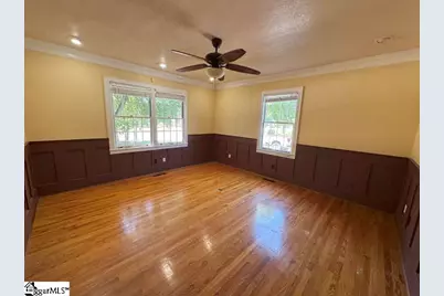 308 W Poinsett Street, Greer, SC 29650 - Photo 13