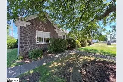 308 W Poinsett Street, Greer, SC 29650 - Photo 3