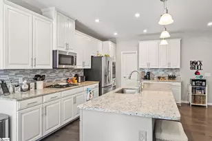 105 Fawn Hill Dr, Simpsonville, SC 29681 - Photo 7