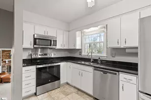 4929 Bridle Path Ln, Greenville, SC 29615 - Photo 13