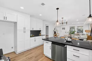 101 Ledbetter St, Greenville, SC 29611 - Photo 9