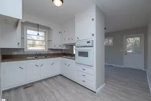 106 Middleton Ln, Greenville, SC 29607 - Photo 11