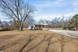 2016 Edwards Lake Rd, Greer, SC 29651 - Photo 39