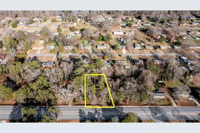 2604 Montague Ave Extension, Greenwood, SC 29649 - Photo 3