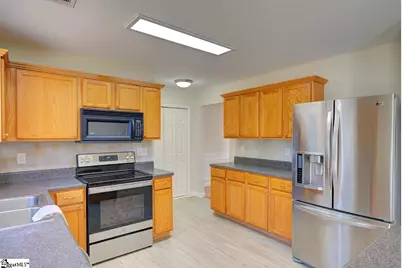 204 Sawyer Drive, Greenville, SC 29605 - Photo 13