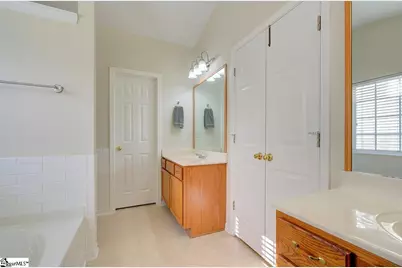 204 Sawyer Drive, Greenville, SC 29605 - Photo 33