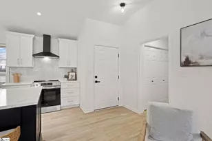 6 Idle Ln, Fountain Inn, SC 29644 - Photo 5