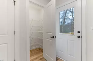 251-253 Vanderbilt Rd, Spartanburg, SC 29301 - Photo 9