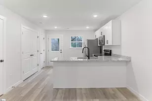 251-253 Vanderbilt Rd, Spartanburg, SC 29301 - Photo 5