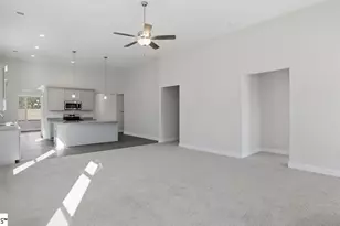 604 Landseer Dr, Landrum, SC 29356 - Photo 13