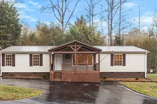 24 Layton Dr, Greenville, SC 29617 - Photo 1