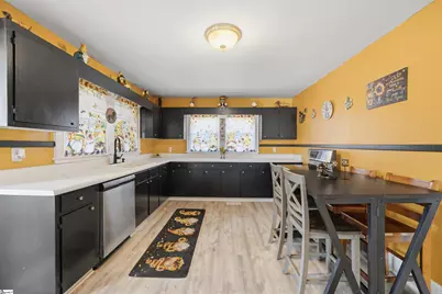 600 S Main Street, Greer, SC 29650 - Photo 15