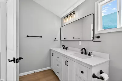 35 Henry Street, Greenville, SC 29605 - Photo 29