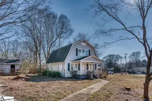 7 Courtney Cir, Greenville, SC 29617 - Photo 3