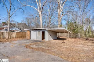 7 Courtney Cir, Greenville, SC 29617 - Photo 5