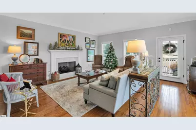 212 Ridenour Avenue, Greenville, SC 29617 - Photo 5